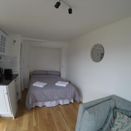 The Retreat Bed & Breakfast Charmouth Bagian luar foto